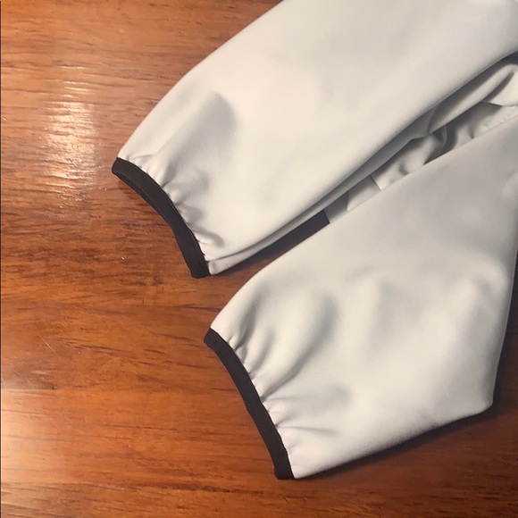 EZI -TORONTO MAPLE LEAFS Zip Jacket (L-81) - Picture 14 of 14